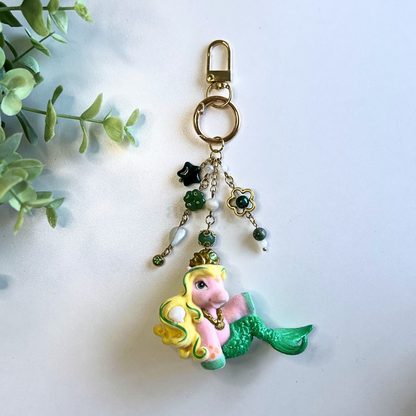 ziri | pony anhänger