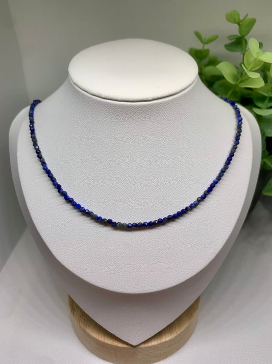 facettierte lapis lazuli kette