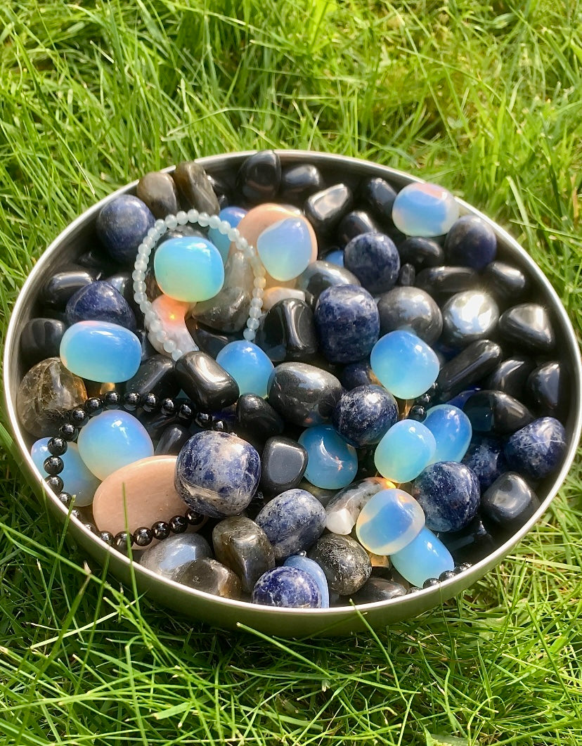 moonlight deluxe crystal confetti