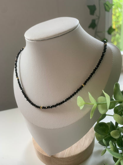 facettierte onyx kette (gold)
