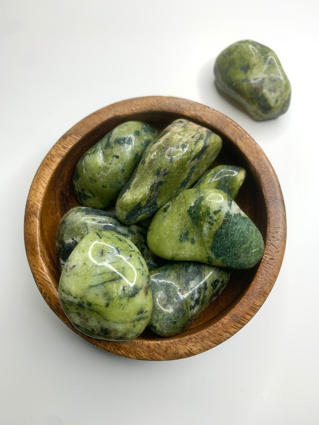 nephrit jade tumble (groß)