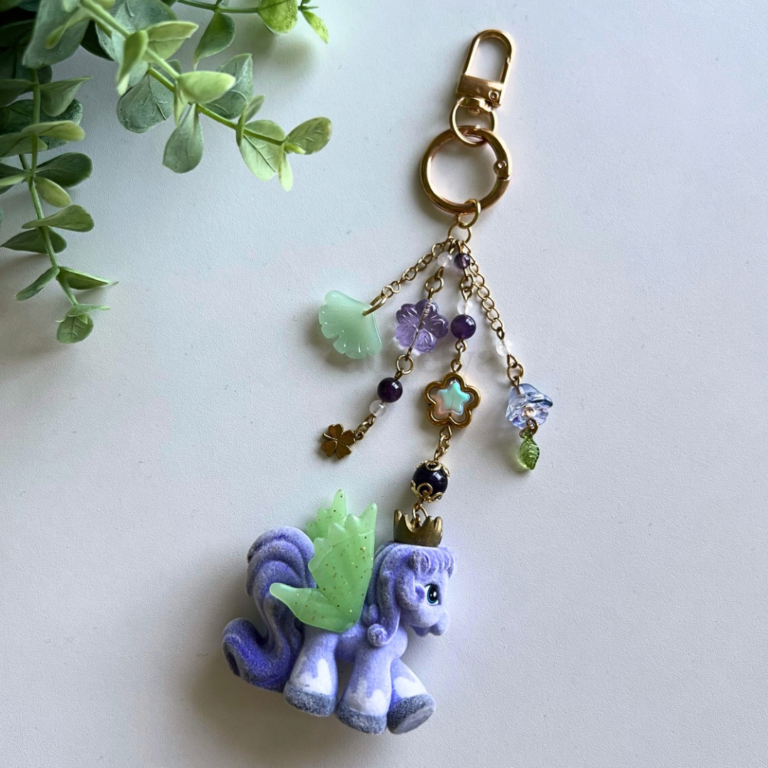 elvin | pony anhänger